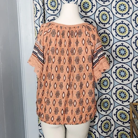 American Rag Shirt - Picture 2 of 4